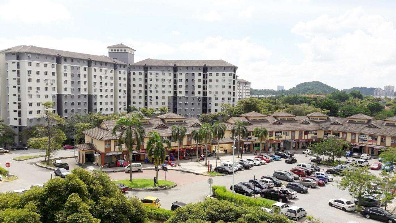 Awedee Homestay Putrajaya Extérieur photo